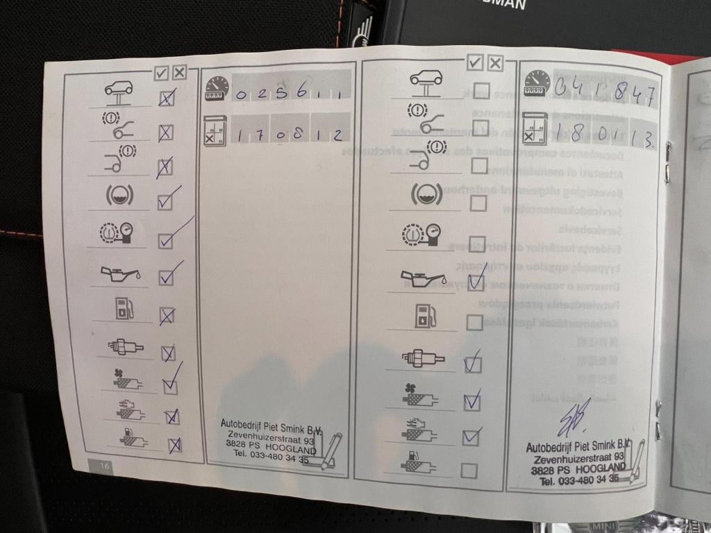 Mini Cooper mini 1.6 10 years ii, navigatie, leer, lm velgen enz...