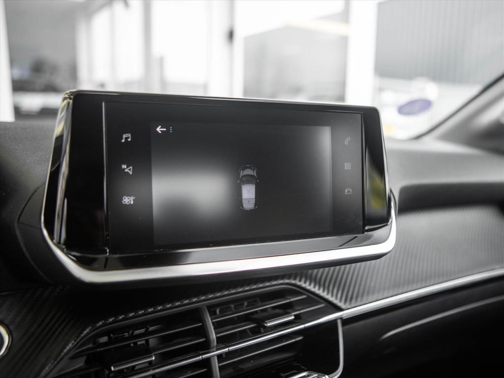 Peugeot 208 1.2 puretech 100pk eat8 allure