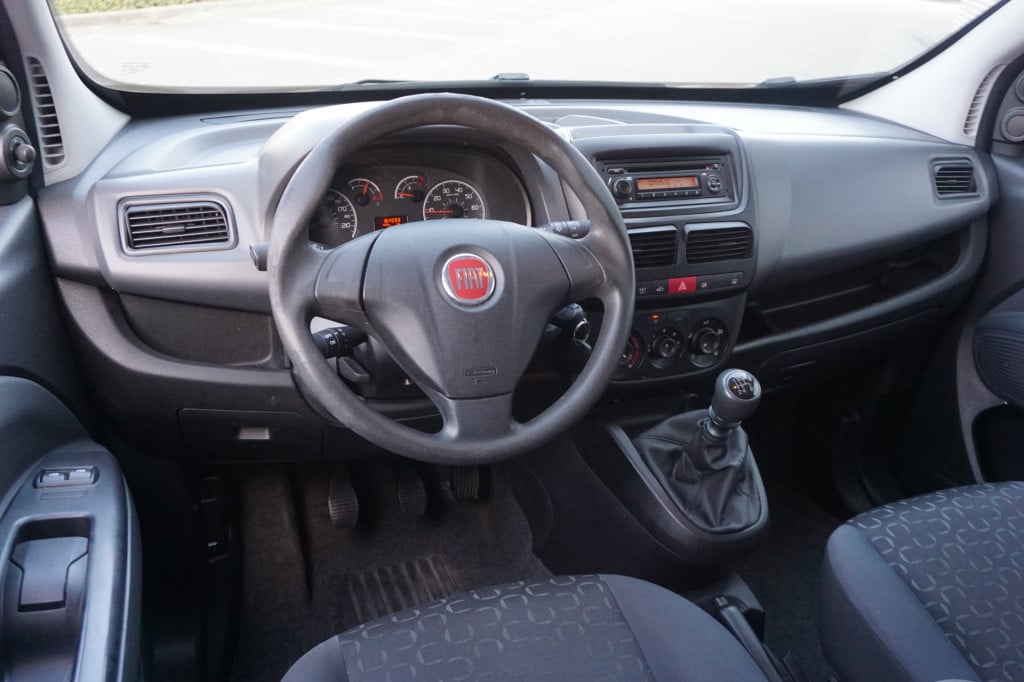 Fiat Doblo 1.4 dynamic airco / cruise / elektr. ramen / trekhaak / nap