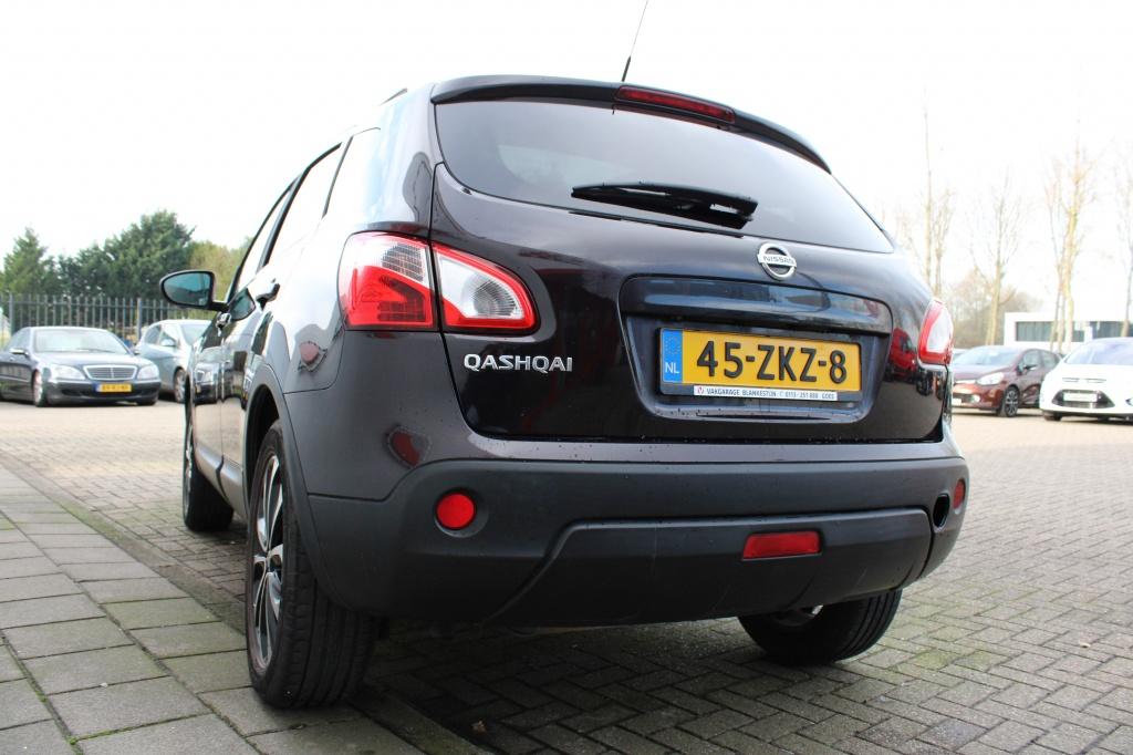 Nissan Qashqai 1.6 connect edition