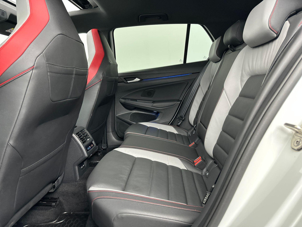 Volkswagen Golf 2.0 tsi gti pano leder iq stoelkoeling acc