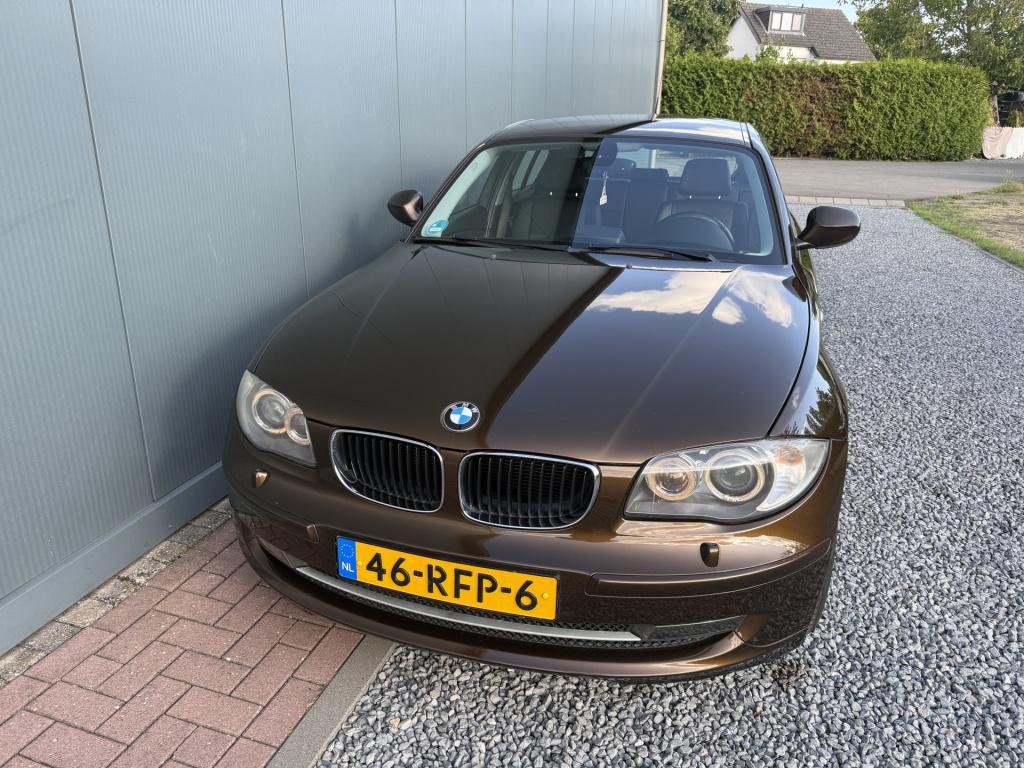 BMW 1 Serie 116i effdyn. ed. business line ultimate edition 5-drs