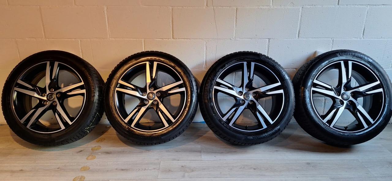 Originele Volvo R-Design 19" velgen XC60 XC40 + winterbanden