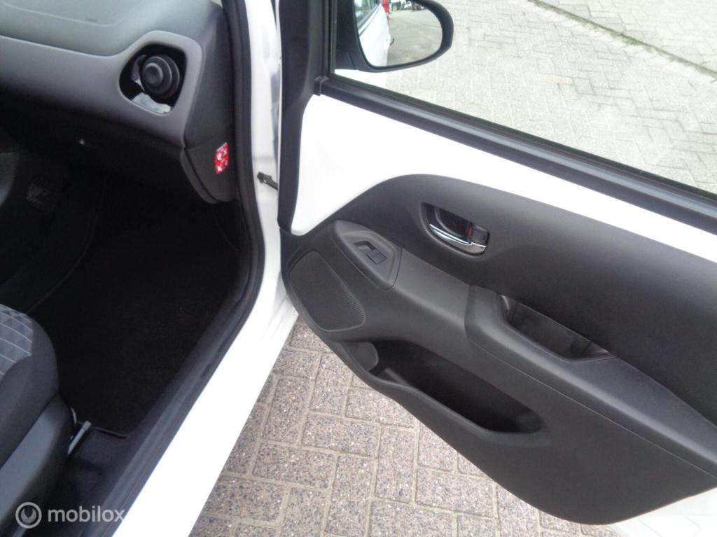 Peugeot 108 1.0 e-vti allure/airco ecc/camera/lm velgen/carplay/nieuwstaat/