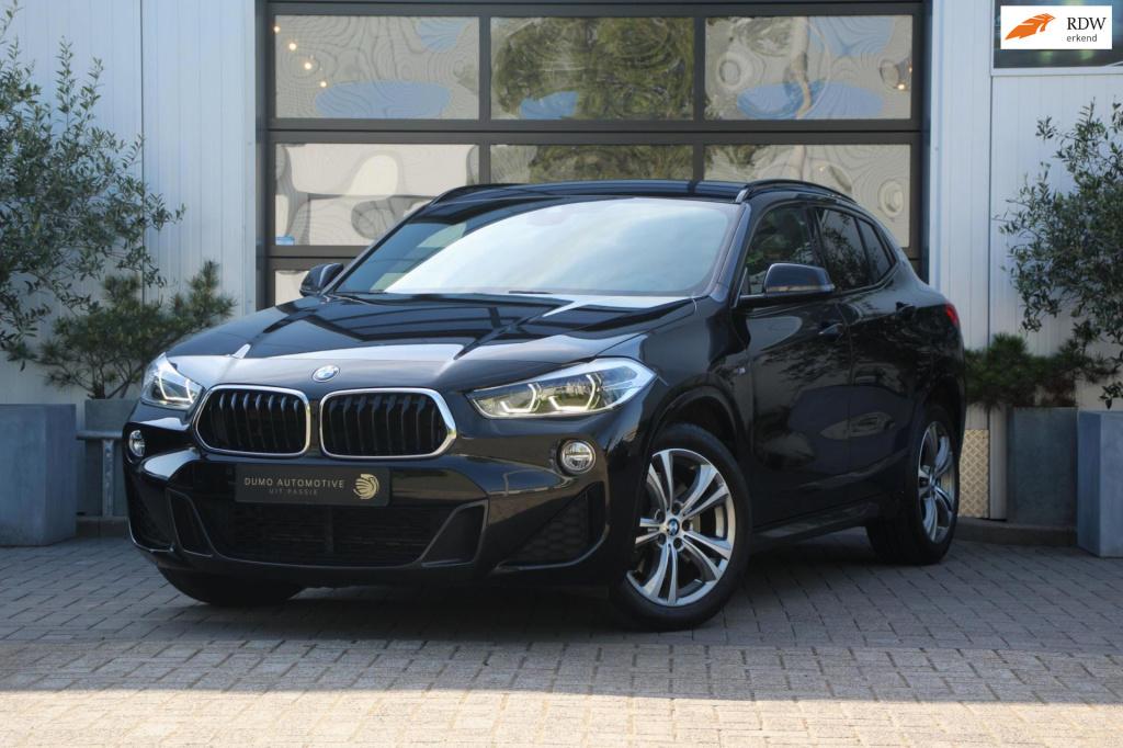 BMW X2 sdrive20i m-sport automaat - led - elek kofferklep - trekhaak - head