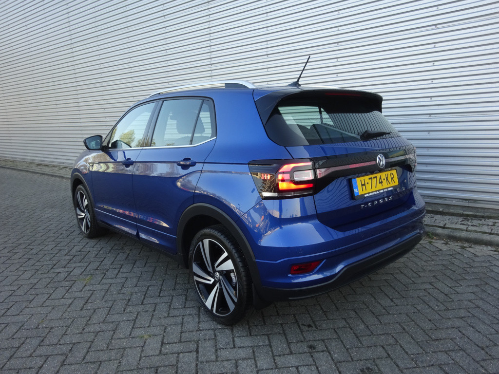 Volkswagen T-cross 1.0 tsi r-line virtual cockpit / camera / lm velgen / cl