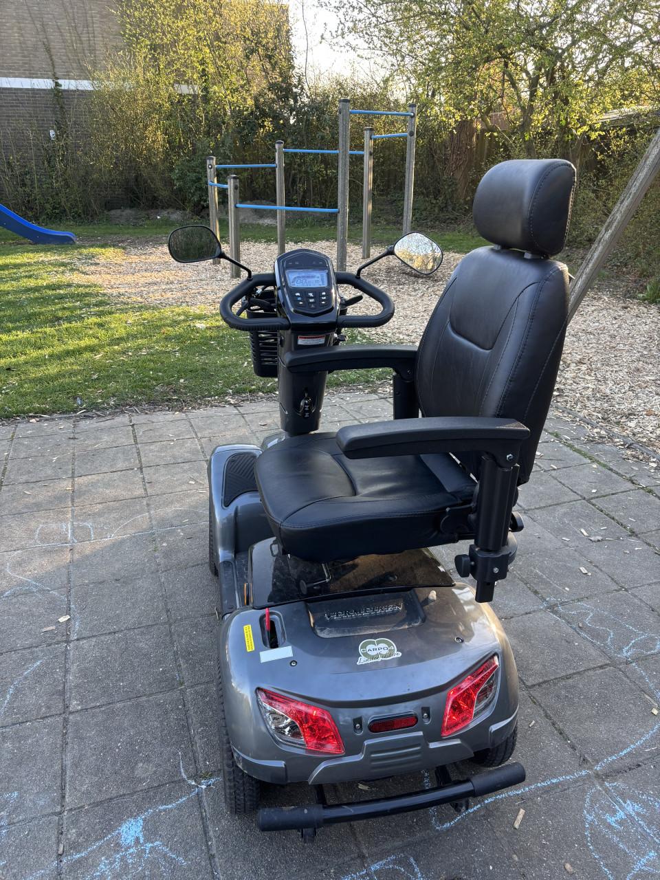 Vermeiren Carpo 4 scootmobiel 266km! Nieuwstaat grijs 4d