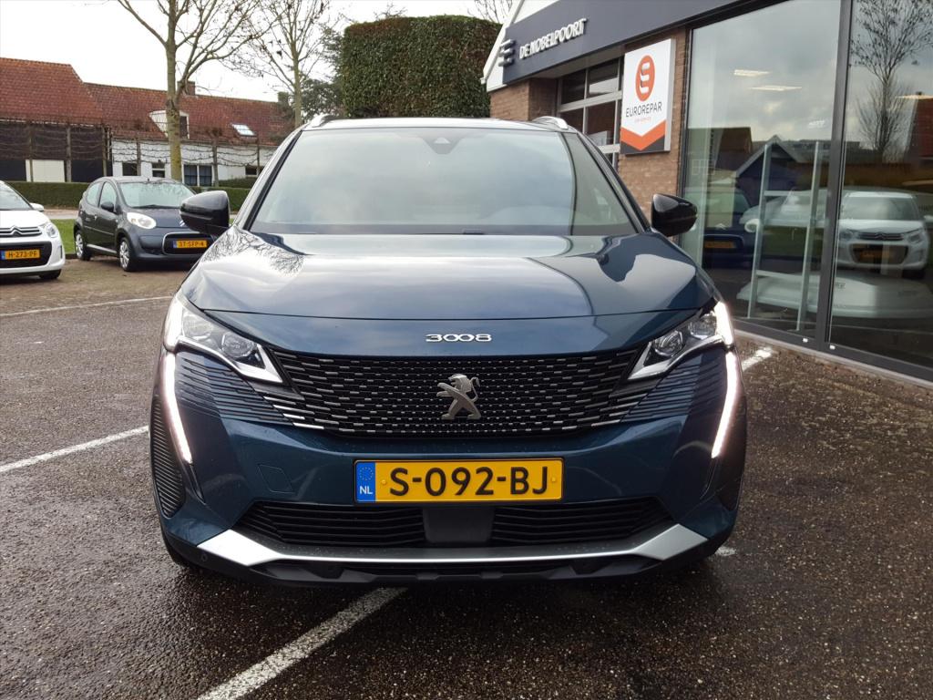 Peugeot 3008 gt 1.2-130pk automaat/eat8 navigatie| trekhaak | apple carplay