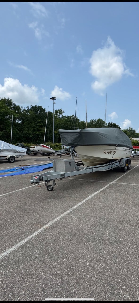 Jeanneau cap camarat 5.5 dc