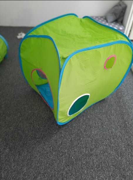 IKEA- Speeltent met Tunnel