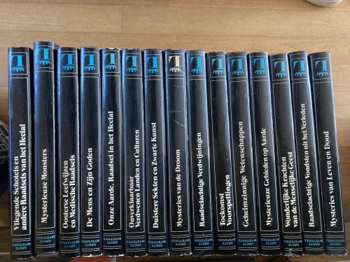 Encyclopedie Grote Mysteries 15 delen, Lekturama