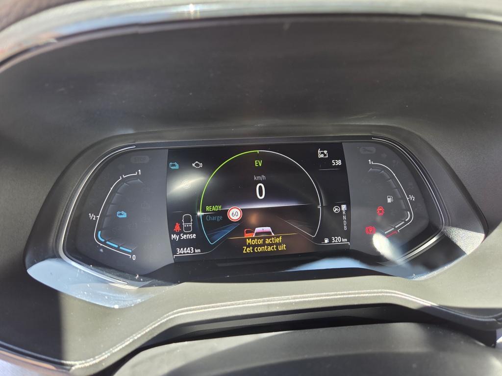 Renault Clio 1.6 e-tech hybrid 145 techno automaat | pack winter | pack adv