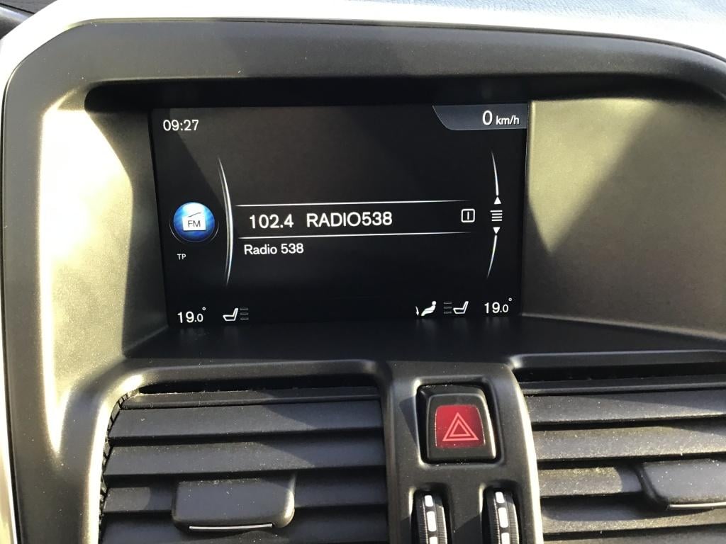 Volvo XC60 2.0 t5 fwd summum