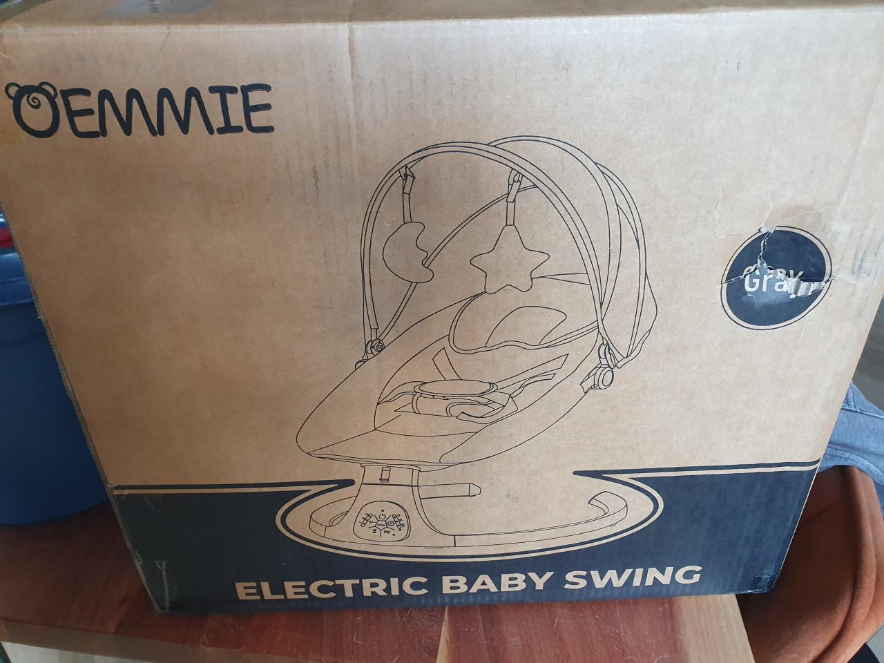 Oemmie elektrische wipstoel baby | Bluetooth | Afstandsbediening | Nieuw