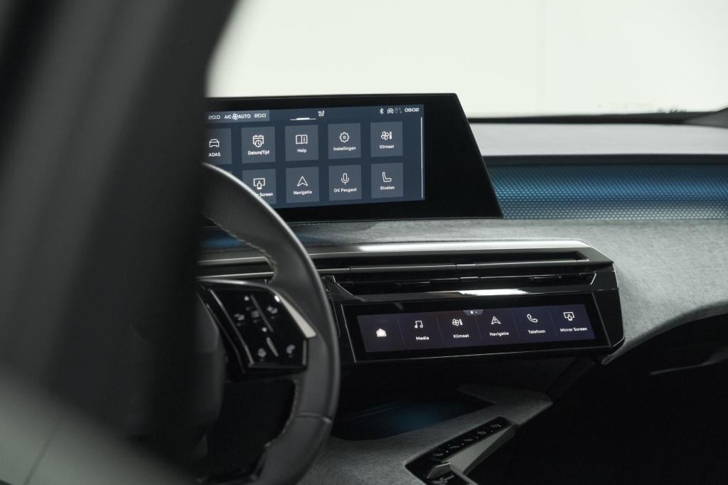 Peugeot 3008 1.2 hybrid 145 gt | trekhaak | elektrische kofferklep | camera
