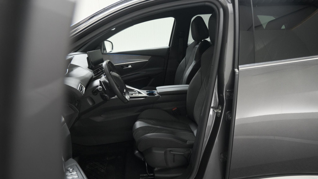 Peugeot 3008 1.6 puretech 180 eat8 gt | trekhaak | camera | dodehoekdetecti