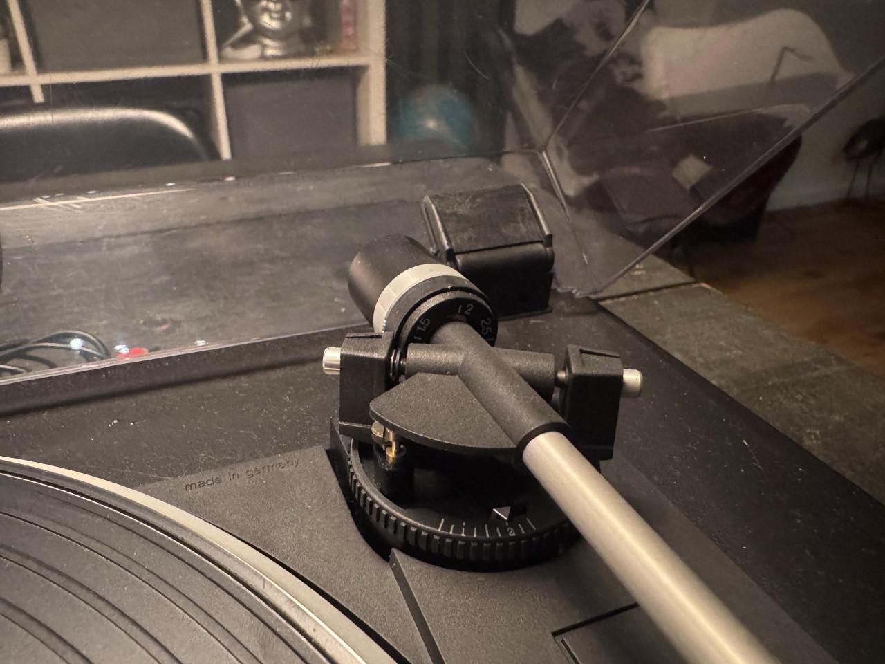 Dual CS430 platenspeler