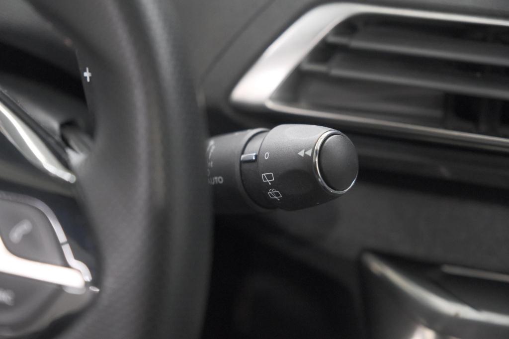 Peugeot 5008 puretech 130 eat8 gt-line | schuif-/kanteldak | trekhaak | ele