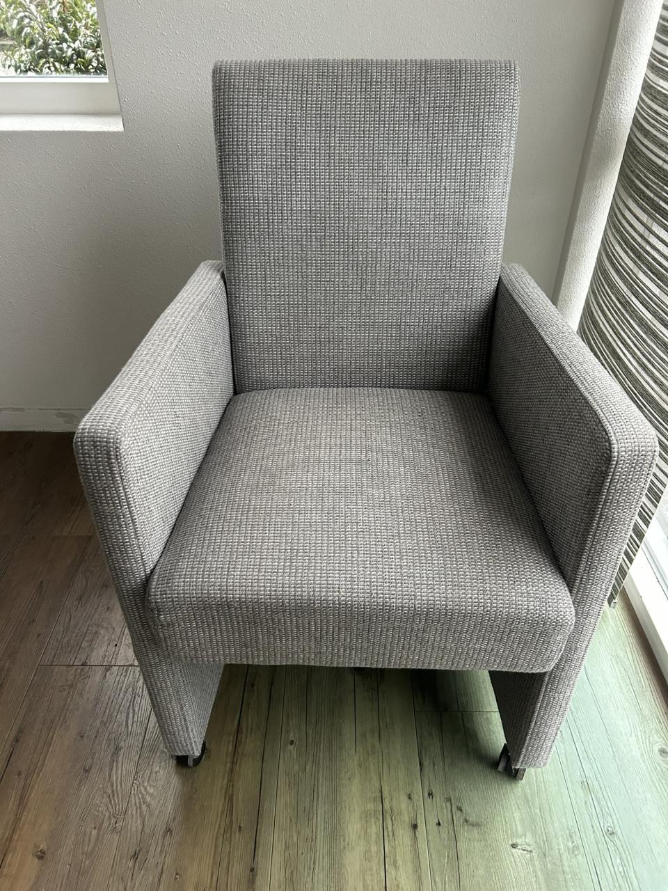 Salontafel evt. bijpassende eettafel