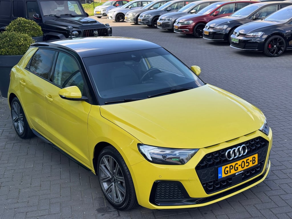 Audi A1 Sportback 25 tfsi edition s- line * carplay * led * automaat
