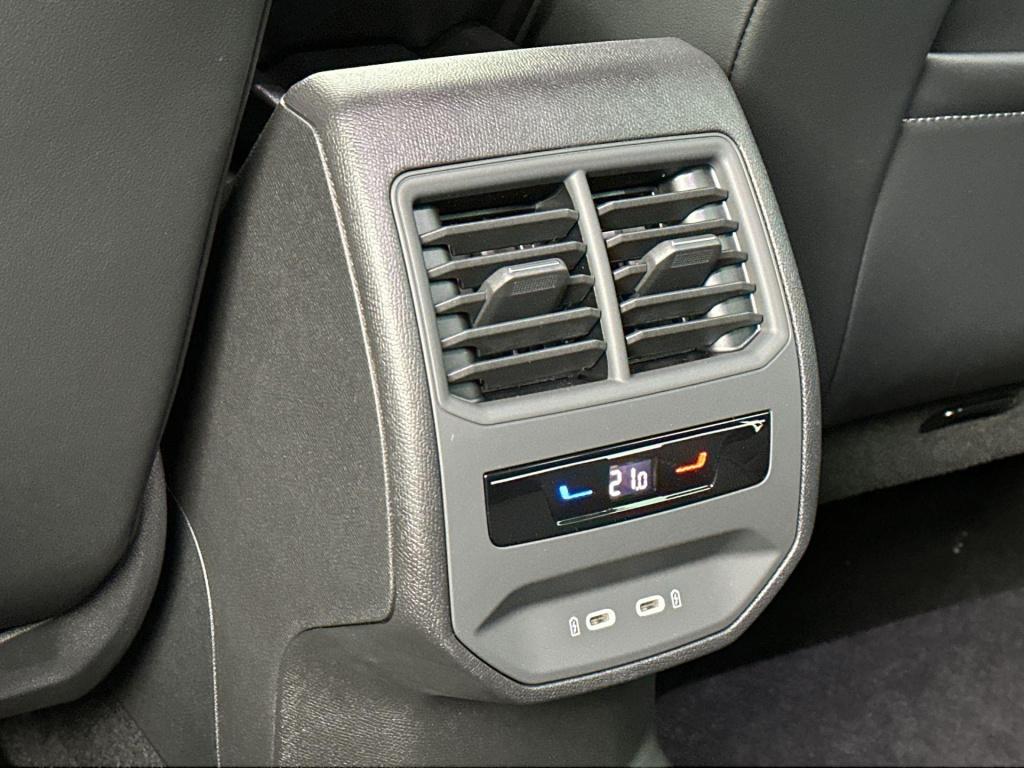 Seat Leon sportstourer fr business 1.5 tsi ehybrid 150 kw / 204 pk statio