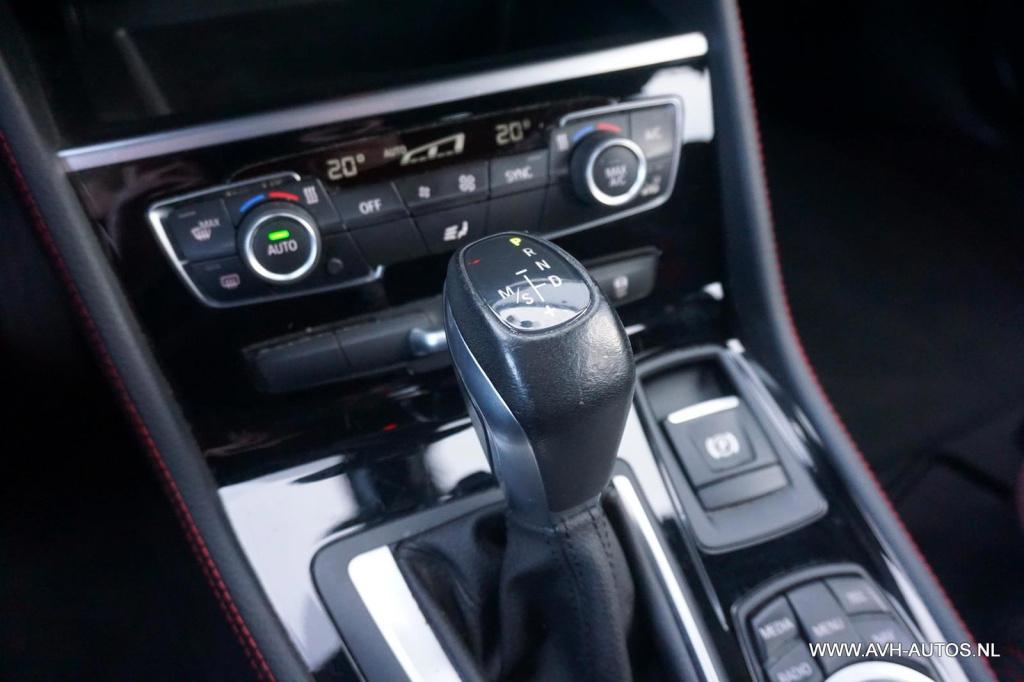 BMW 2-serie active tourer 218d executive