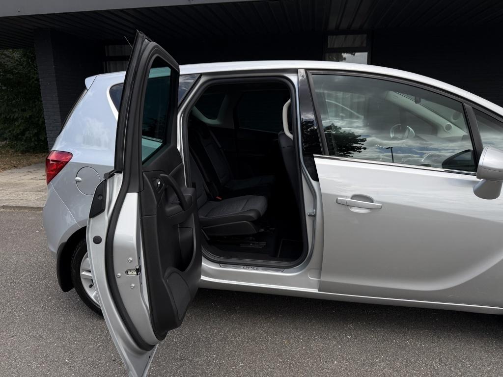 Opel Meriva 1.4 turbo - cosmo uitvoering -