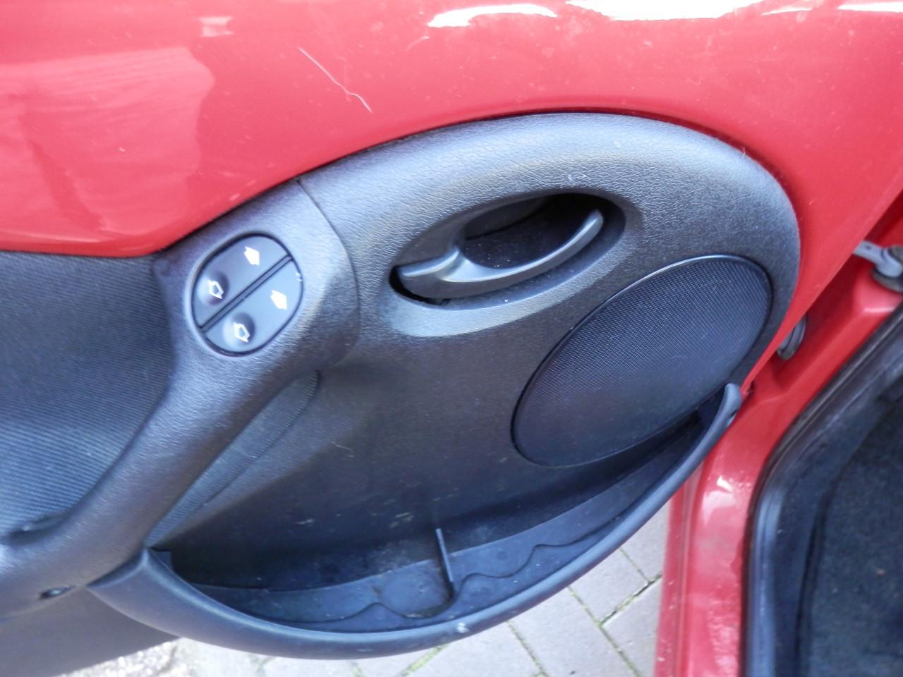 Auto Garant Biedt Aan: Ford KA 1.3 Cool & Sound