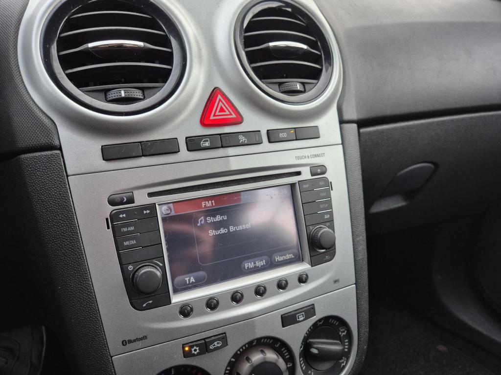 Opel Corsa 1.3 cdti ecoflex s/s connect edition / coc aanwezig