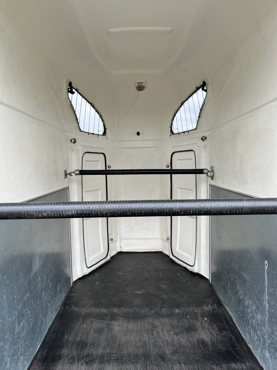 Lichtgewicht polyester Atec met alubicomp bodem
