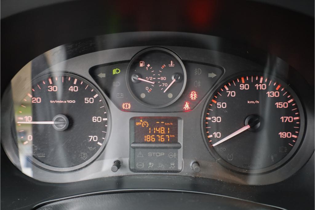 Peugeot Partner 120 1.6 hdi 75 l1 xr 3 zits ac i trekhaak i dealer onderhou