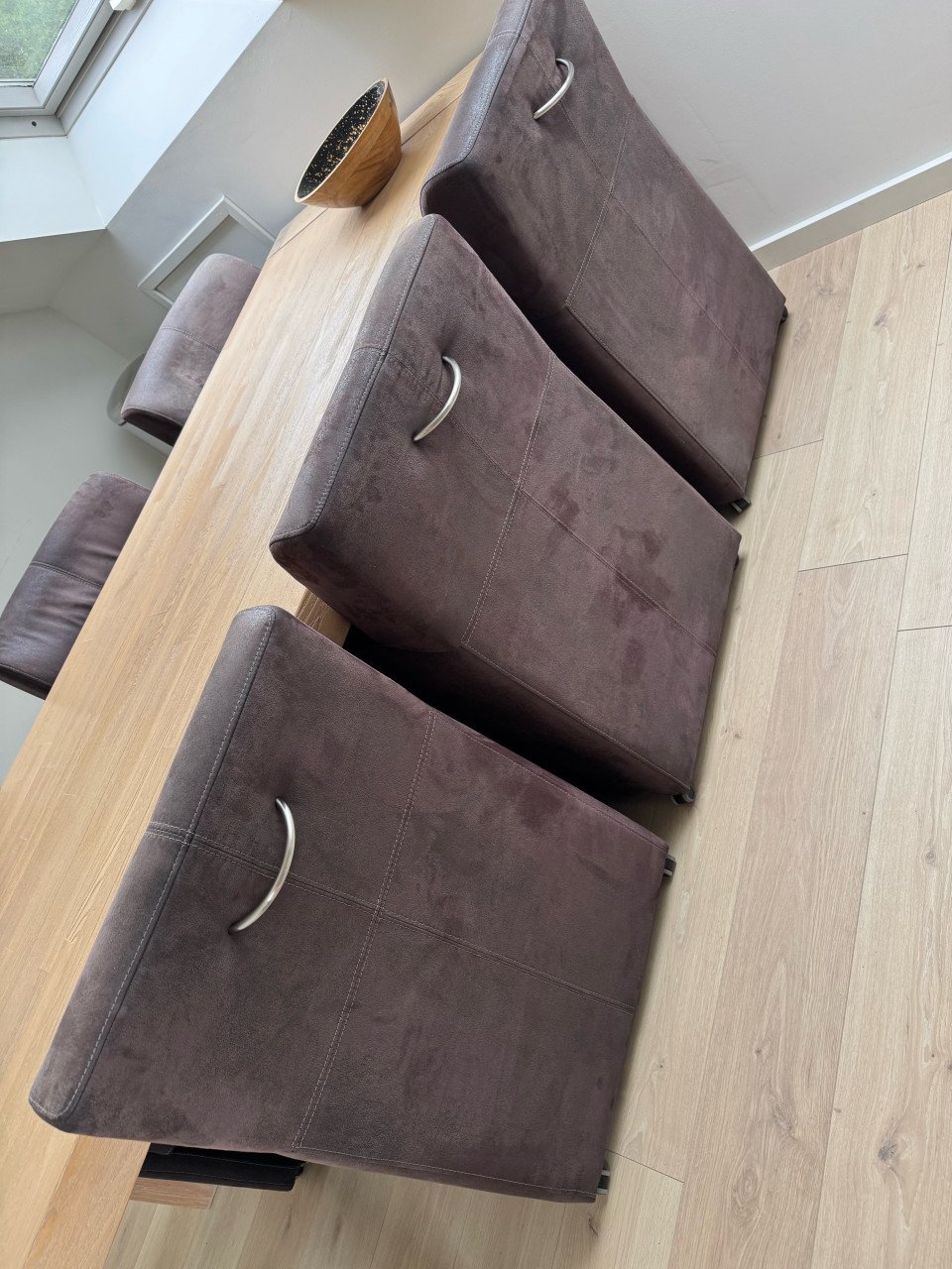 Tafel met 6 stoelen