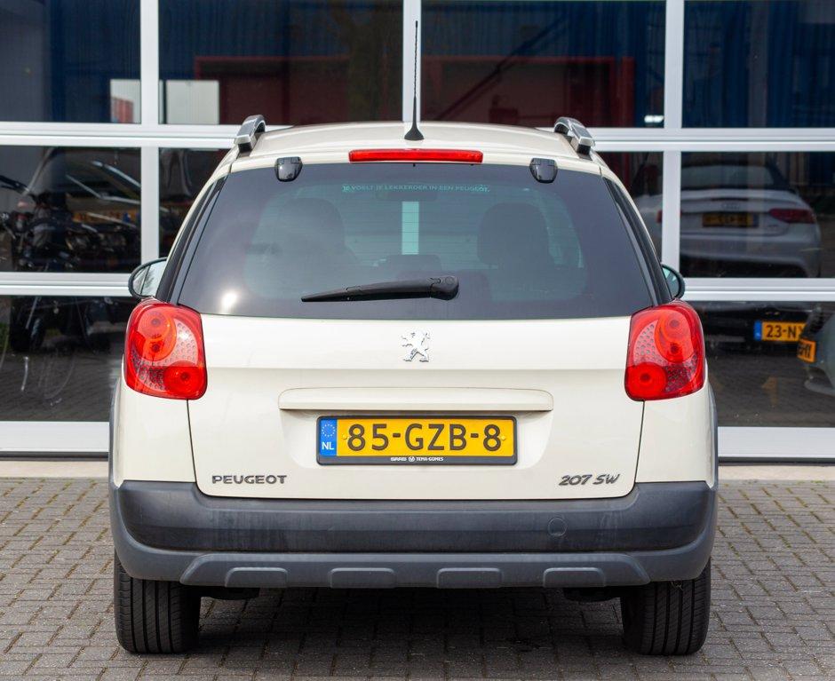 Peugeot 207 sw outdoor 1.6 vti xs