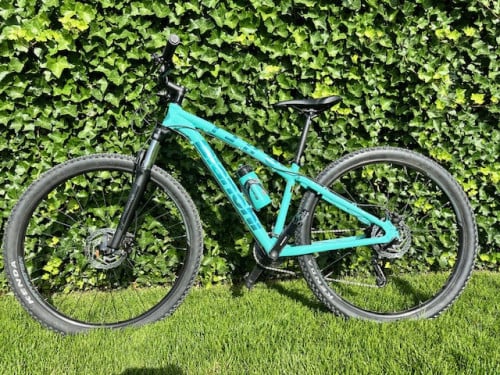 Bianchi DUEL 29.S CELESTE 2022  38cm  **als nieuw**