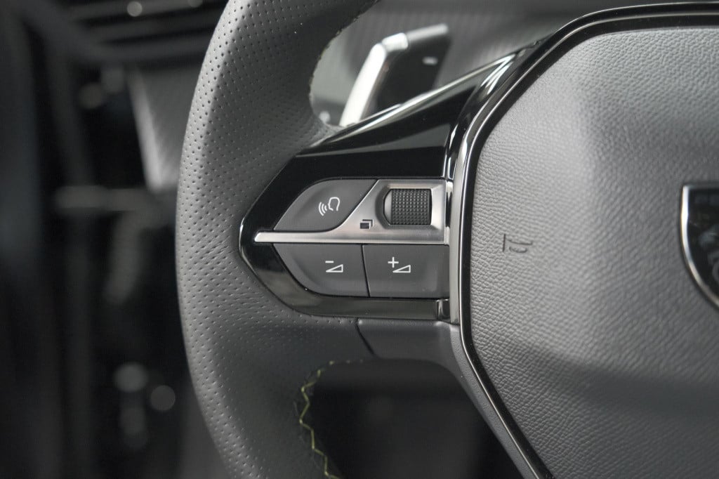 Peugeot 208 hybrid 136 e-dcs6 gt | 360 camera | adaptieve cruise control | 