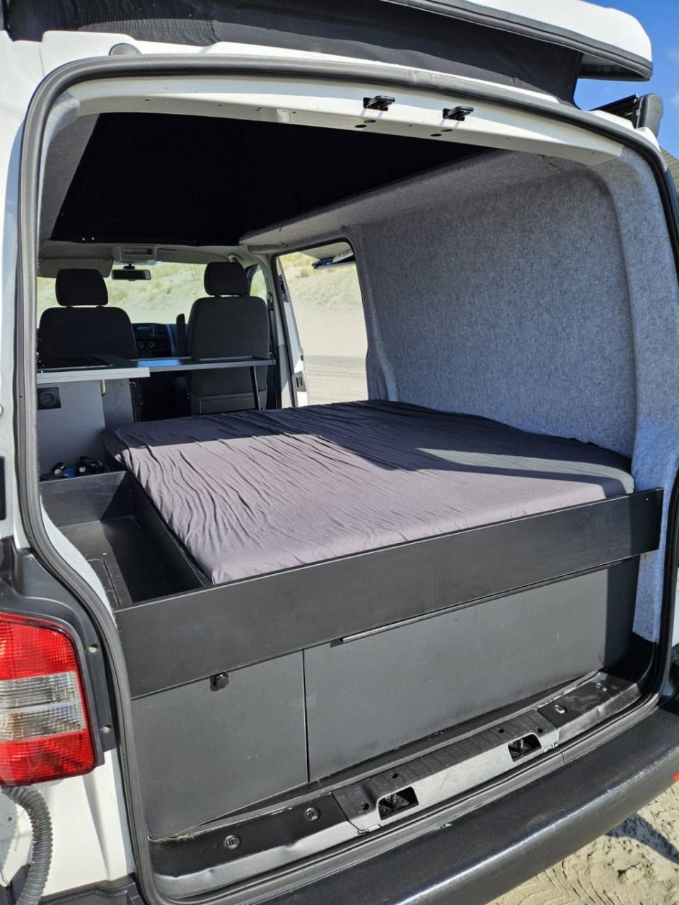 Volkswagen Transporter t5 gp highline | camper kenteken | 2 persoons camper