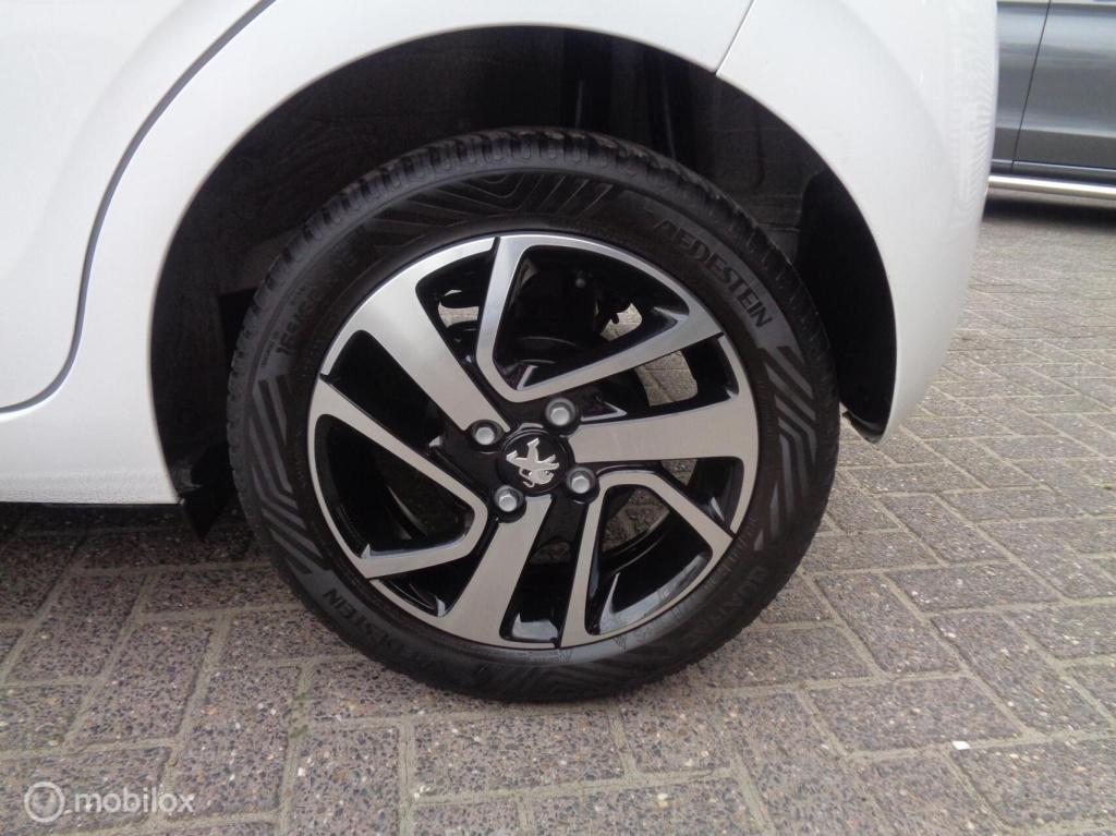 Peugeot 108 1.0 e-vti allure/airco ecc/camera/lm velgen/carplay/nieuwstaat/