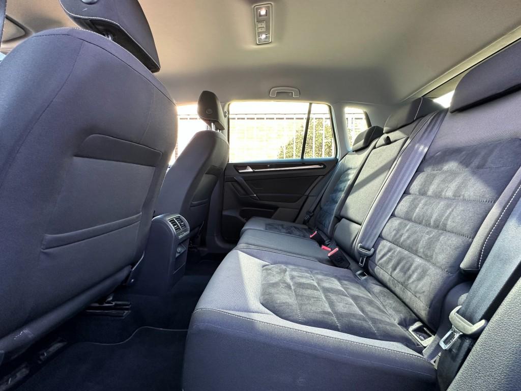 Volkswagen Golf Sportsvan 1.4 tsi highline trekhaak xenon ergoactive