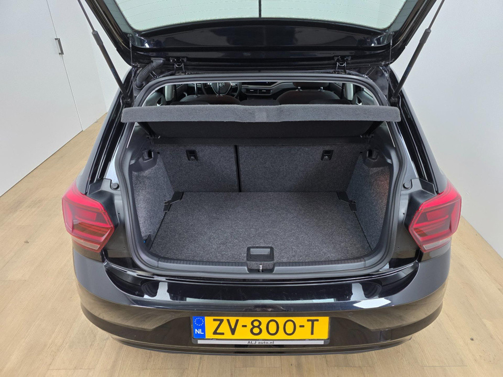 Volkswagen Polo occasion 1.0 tsi comfortline met parkeersensoren voor en ac