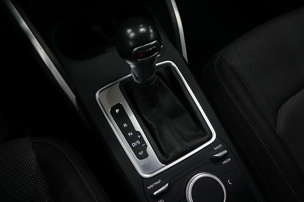 Audi Q2 30 tfsi sport | acc | led | pdc | parkassist |