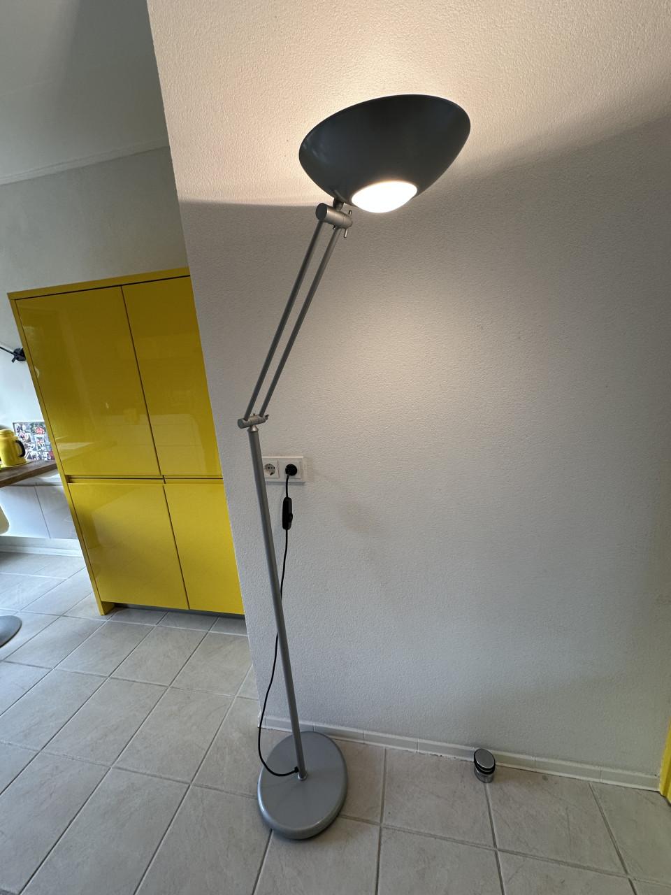 Staande vloerlamp