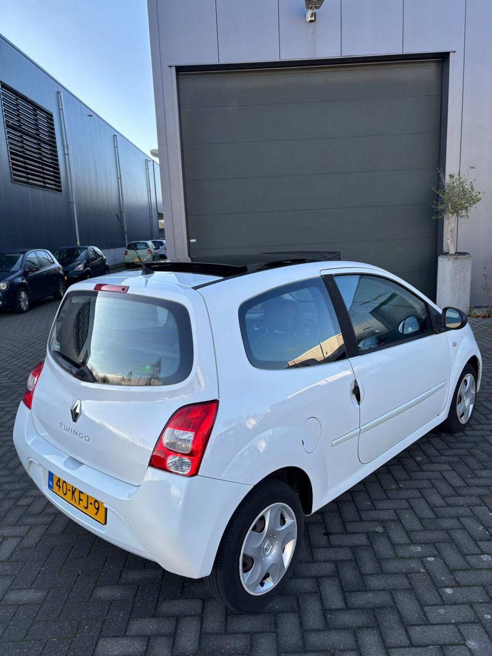 Renault Twingo 1.1 2009 Wit | 136.942 KM NAP | NIEUWE APK!