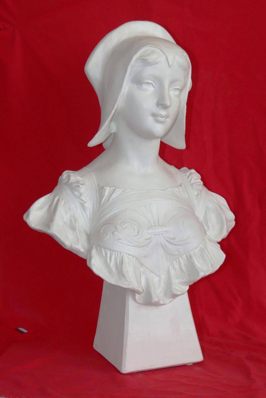Antiek Vrouwenbeeld 65 cm  hoog