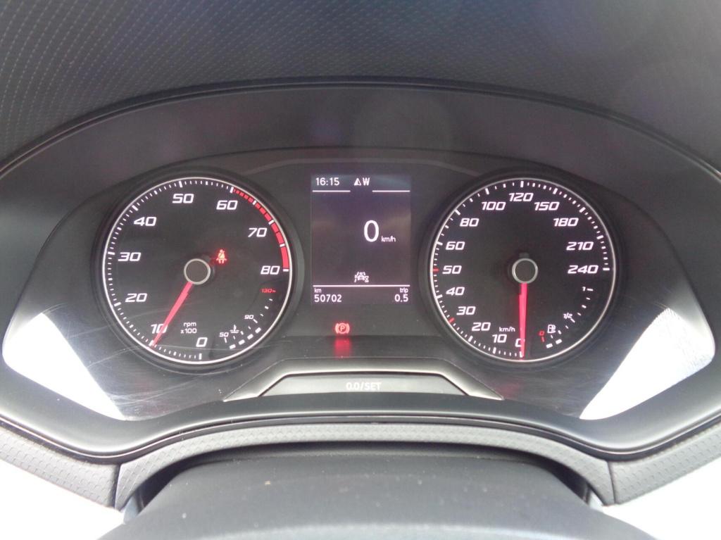 Seat Ibiza 1.0 mpi style/airco ecc/led/lm velgen/pdc/apple carplay/full lin