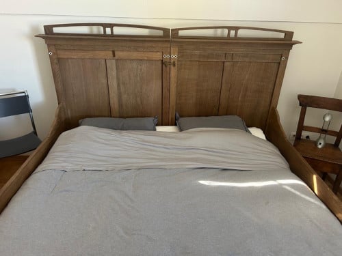 Houten antiek ledikant 200 cm x 200 cm