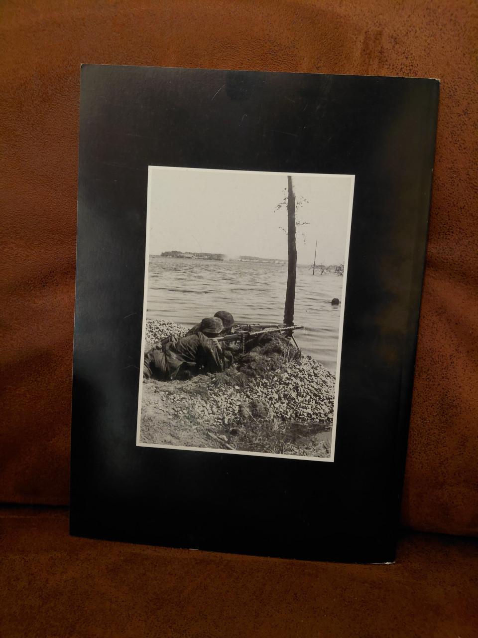 Deutschland verovert Zeeland.  Duitse inval 1940. Houterman