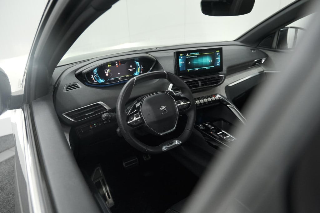 Peugeot 3008 hybrid4 300 gt | elektrisch panoramadak | dodehoekdetectie | c