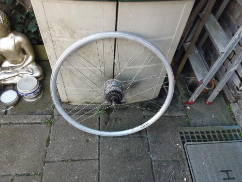 28 inch nexus achterwiel, 8 speed,rollerbrake rem
