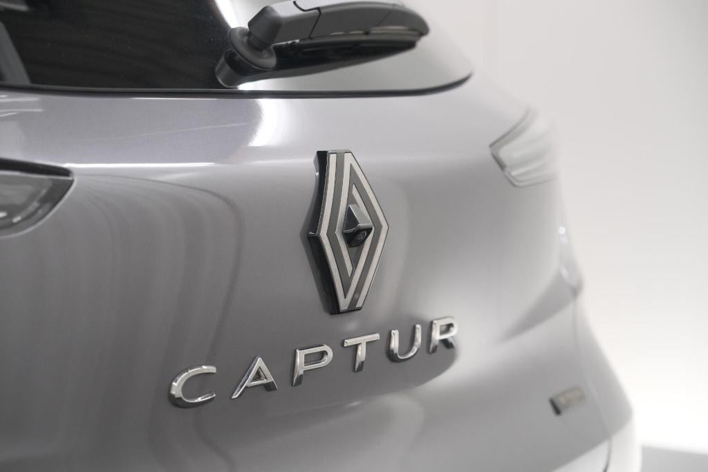 Renault Captur 1.8 e-tech full hybrid 160 techno | camera | adaptieve cruis