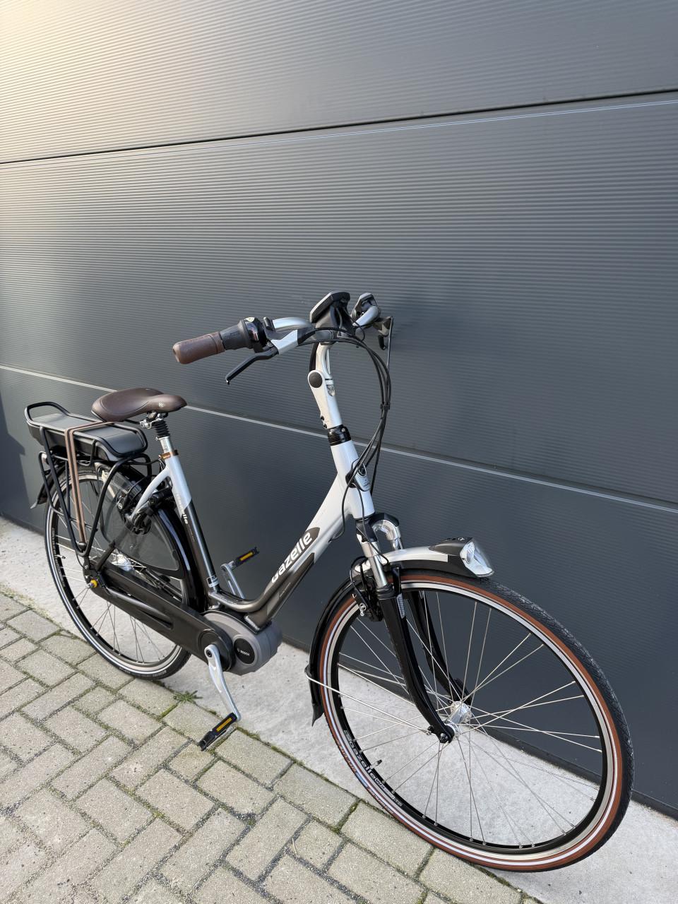 Gazelle Orange middenmotor elektrische fiets 400WH